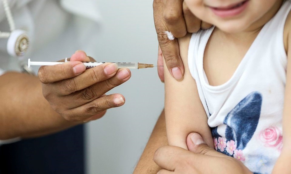 Tijucas inicia campanha de vacinao contra poliomielite